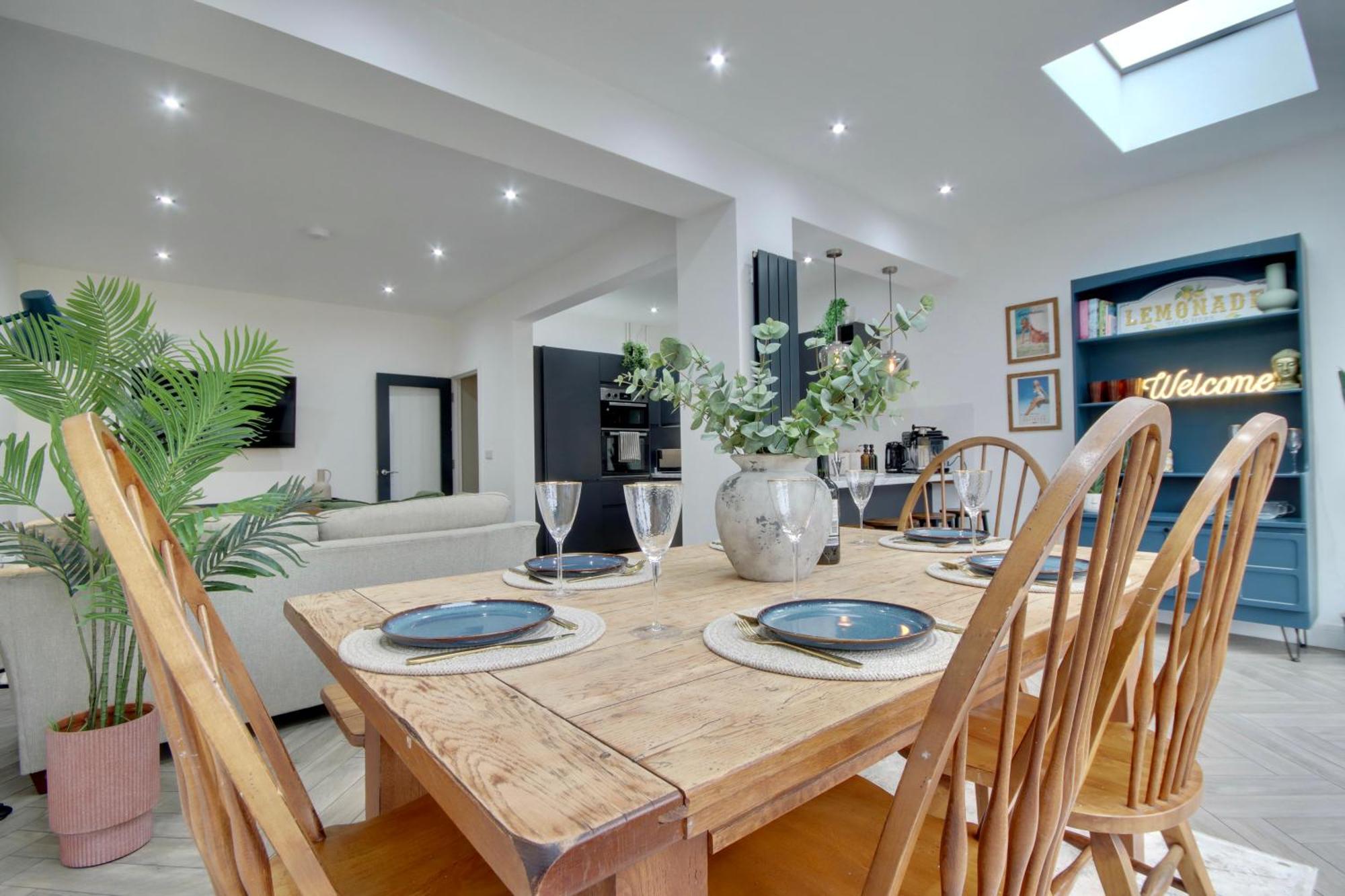 Ferienhaus Clover Luxury With Off Road Free Parking